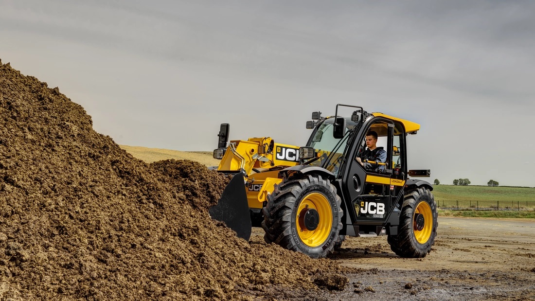 JCB发布全新紧凑型伸缩臂叉装车526-60和530-60